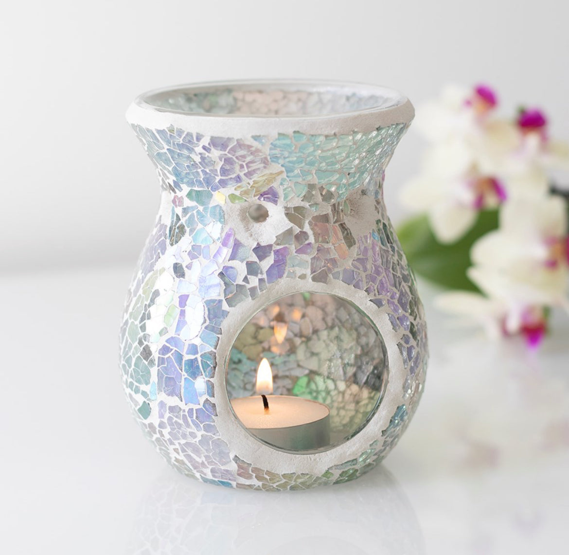Small light blue iridescent crackle burner
