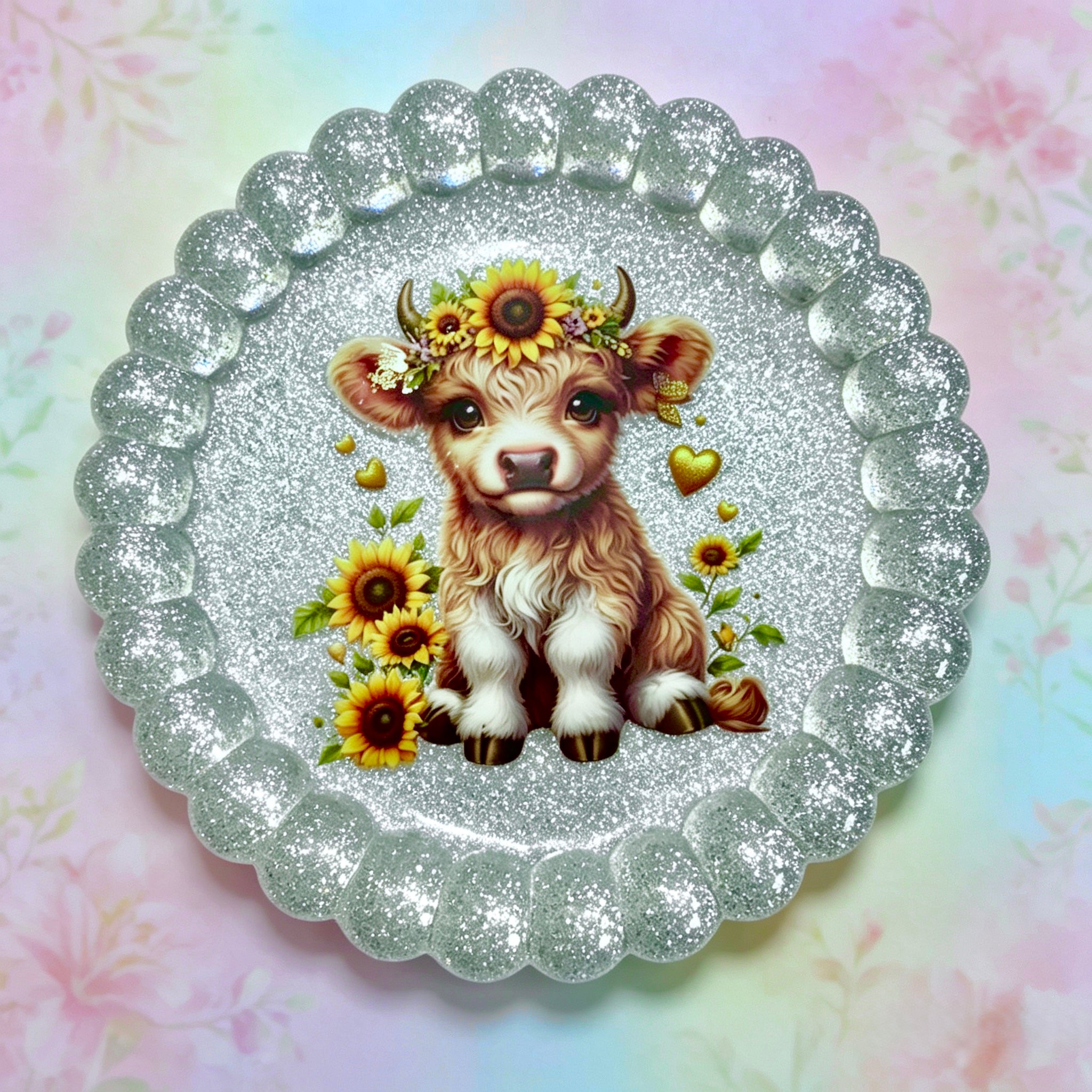 Silver Glitter Round Bubble Edge Highland Cow Tray – Handmade Luxury