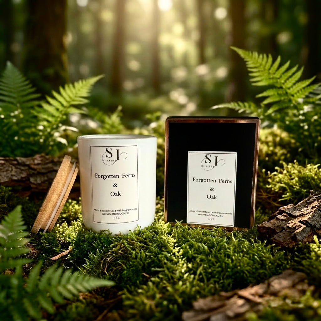30cl Forgotten Ferns & Oak – Natural Soy Wax Candle