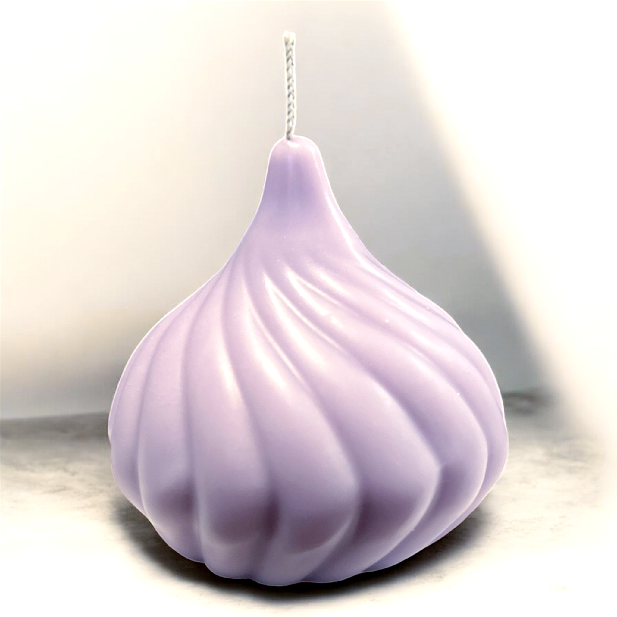 Swirl decorative candle