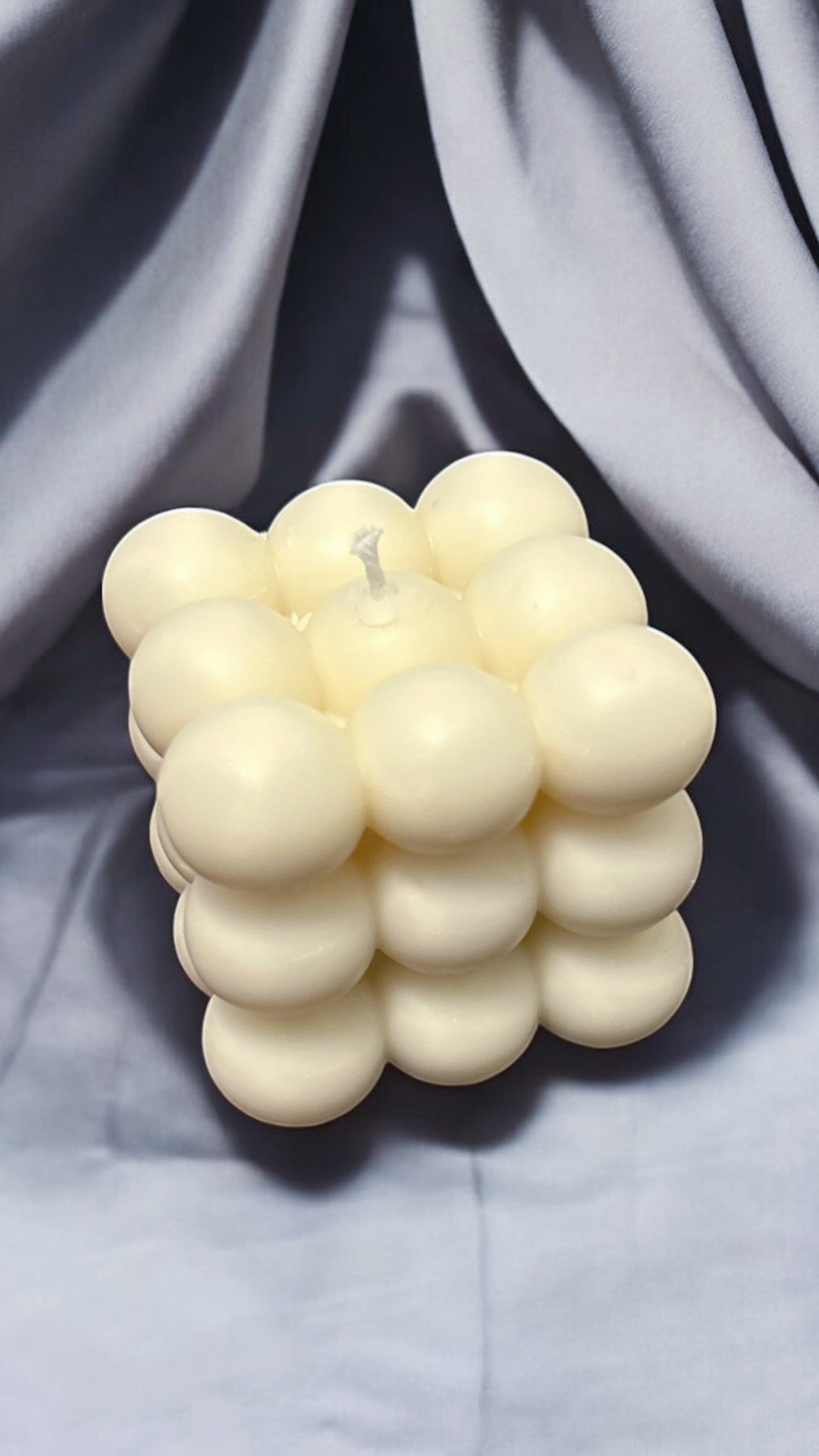 Bubble cube candle