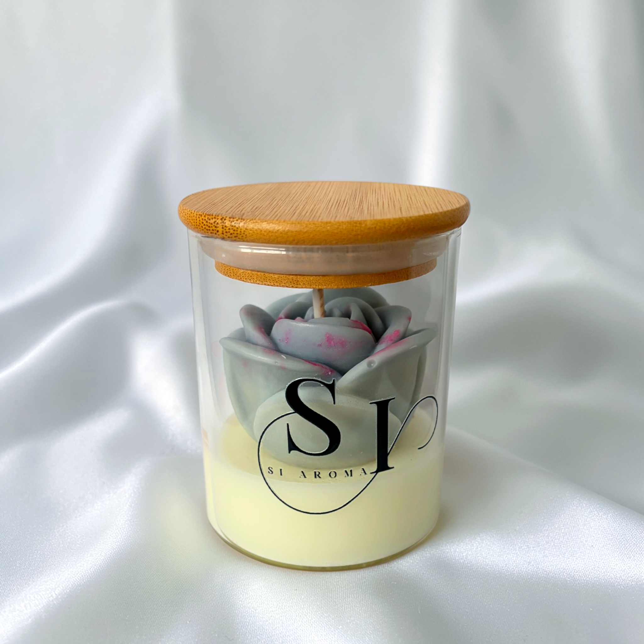 Natural Soy Wax Candle with Rose-Top Design