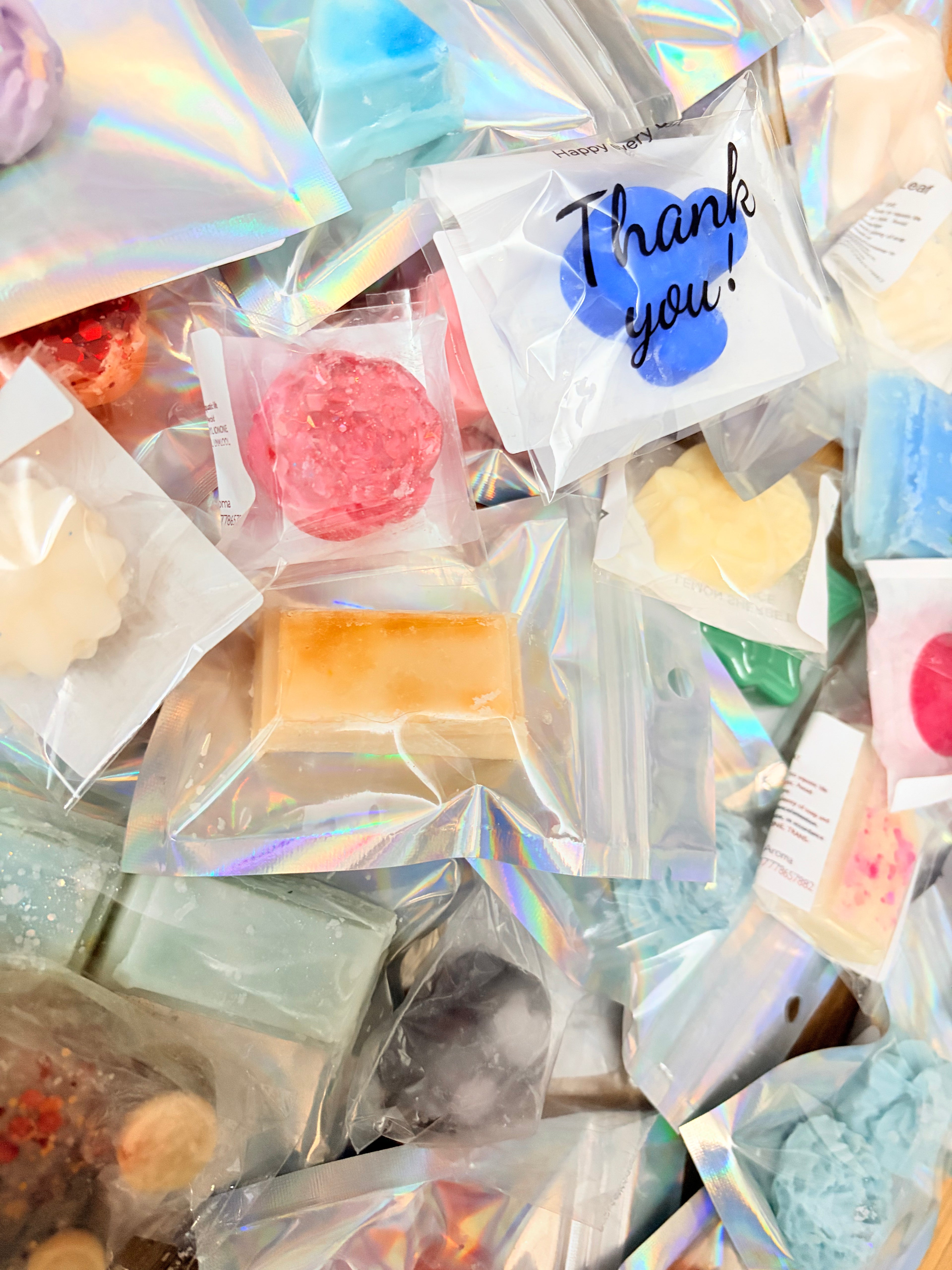 Wax Melt Sample Box – 10 Mystery Scents & Shapes