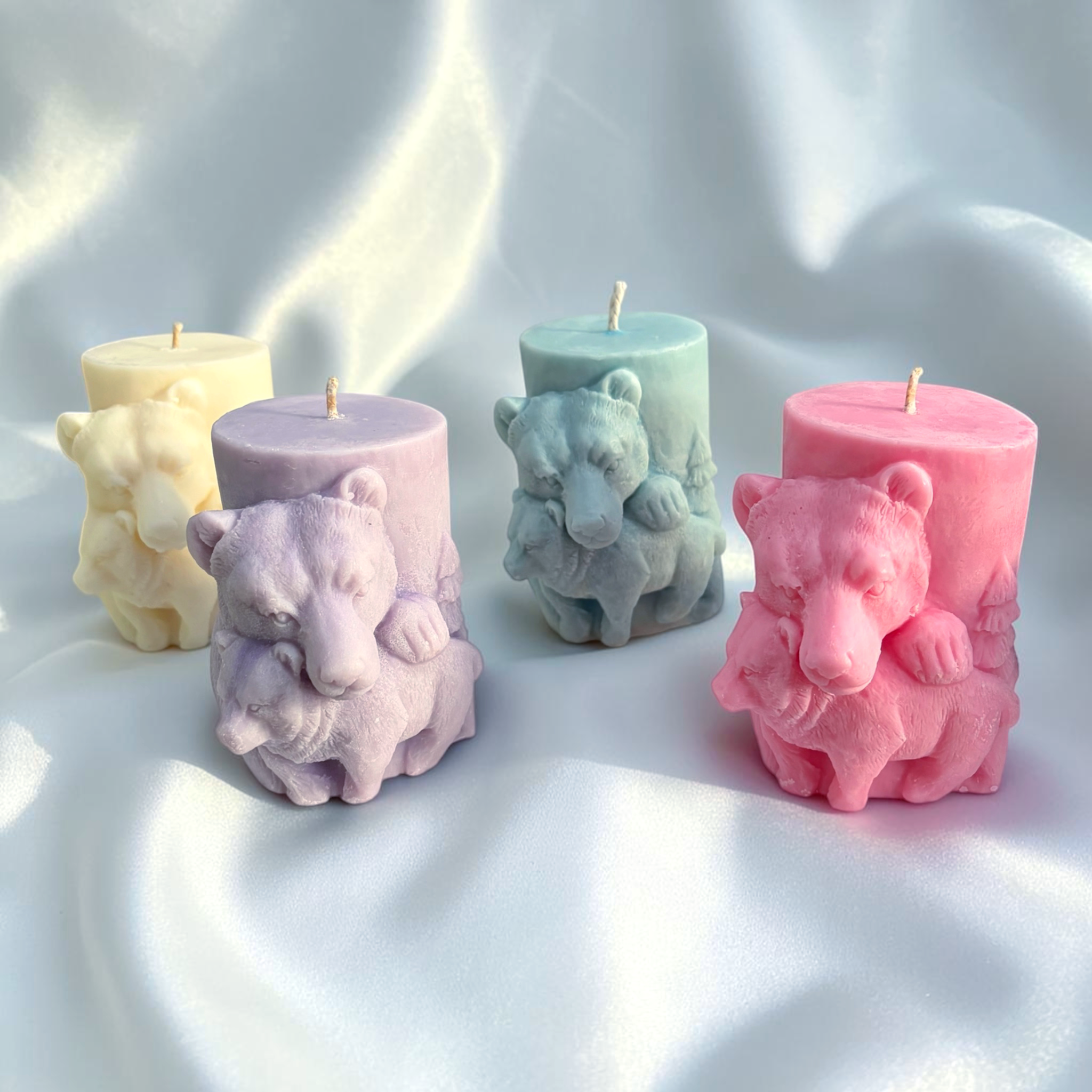 3D Vintage Bear with Cub candle
