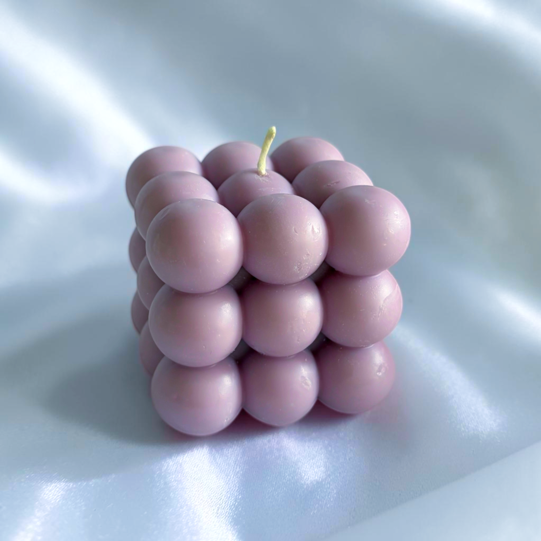 Bubble cube candle